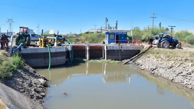 Roban agua en Ahome