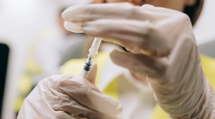 ¿Qué es y cómo funciona la naloxona, antídoto contra la sobredosis que busca probar EU?
