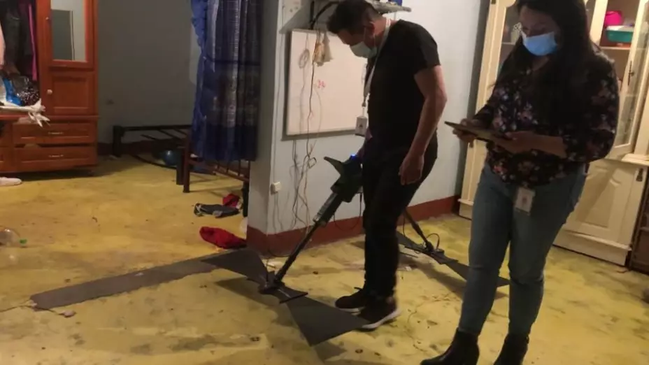 Buscan restos óseos con georadar durante cateo a inmueble en Atizapán.jpg