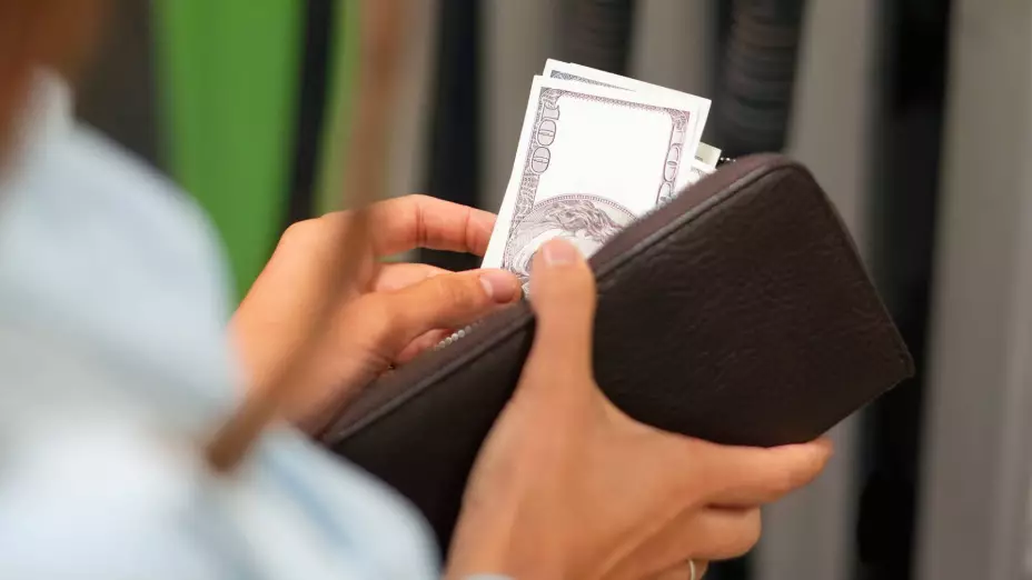 PORTADA precio del dólar hoy 011.jpg