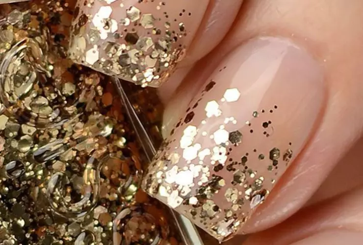 47 diseños de uñas para boda que puedes elegir para ese día especial: o incluso si eres invitada