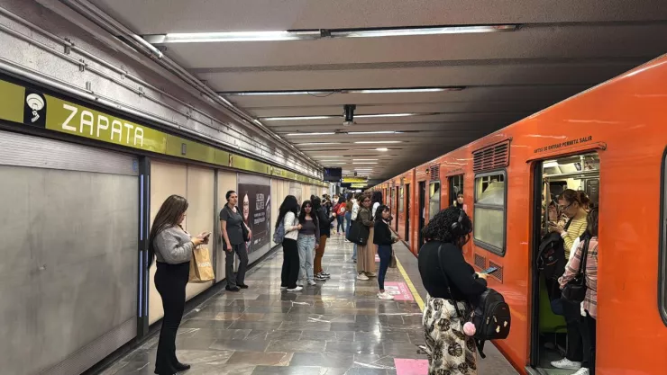 Retrasos en el Metro CDMX y Metrobús 