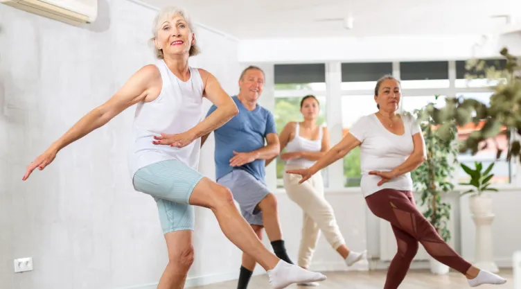 ¿Cuál es el ejercicio que quema más calorías que correr y recomiendan a los 50?