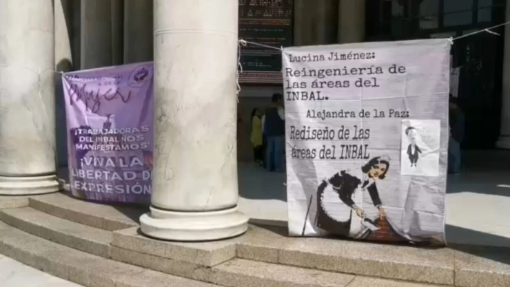 Protestas en palacio de Bellas Artes por trabajadores del INBAL