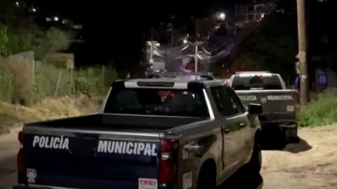 Patrullas en Tijuana de noche