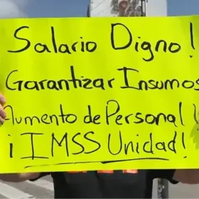 Reginaldo Sandoval exige al gobierno morenista escuchar a trabajadores del IMSS.