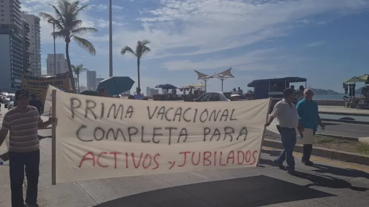 Marcha UAS en Mazatlán