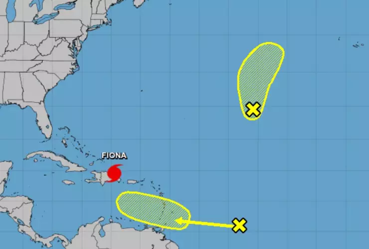 Vigilan zona de baja presión y onda tropical en el Atlántico