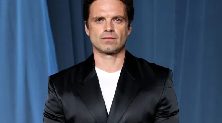 sebastian stan sera harvey dent dos caras batman