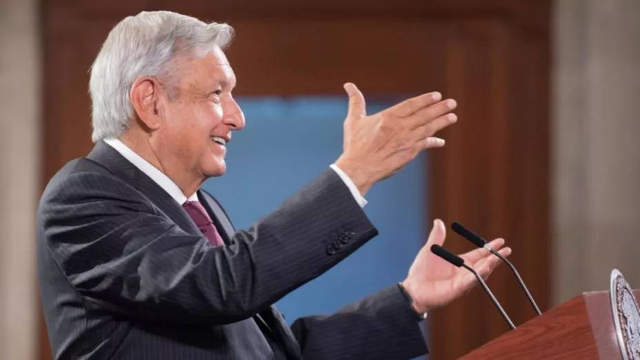 AMLO 02 JUN 2021 VACUNACIÓN RECORD.jpg