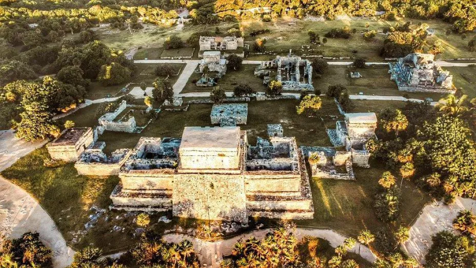 zona arqueologica de tulum en quintana roo