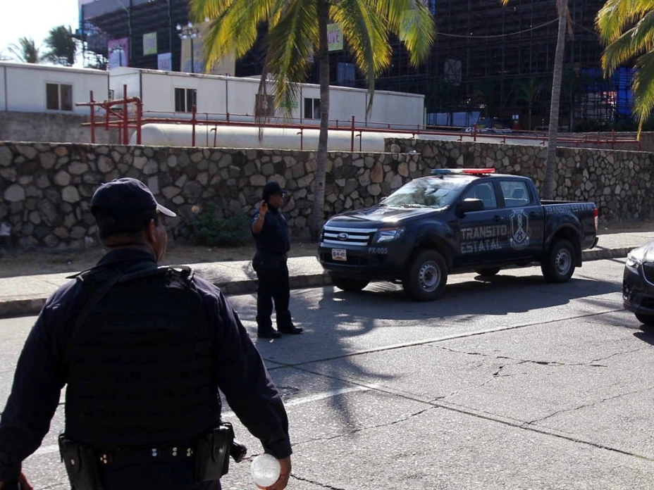 Policía