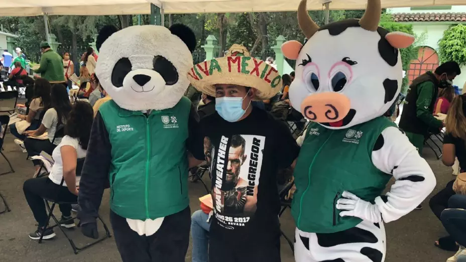 botarga vacuna vacunación CDMX.jpg