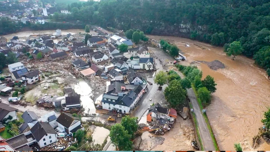 Desbordamiento del río Ahr, en el poblado de Schuld, Alemania.