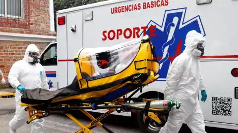 nueva variante covid 19 sudafrica.jpg