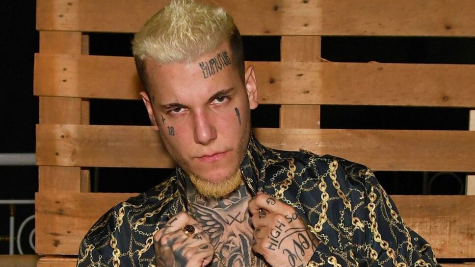 Alex Caniggia Resistiré Perfil