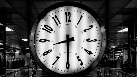 reloj manecillas hora