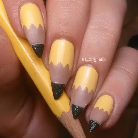 8 diseños de uñas originales para maestras que pueden utilizar en este regreso a clases