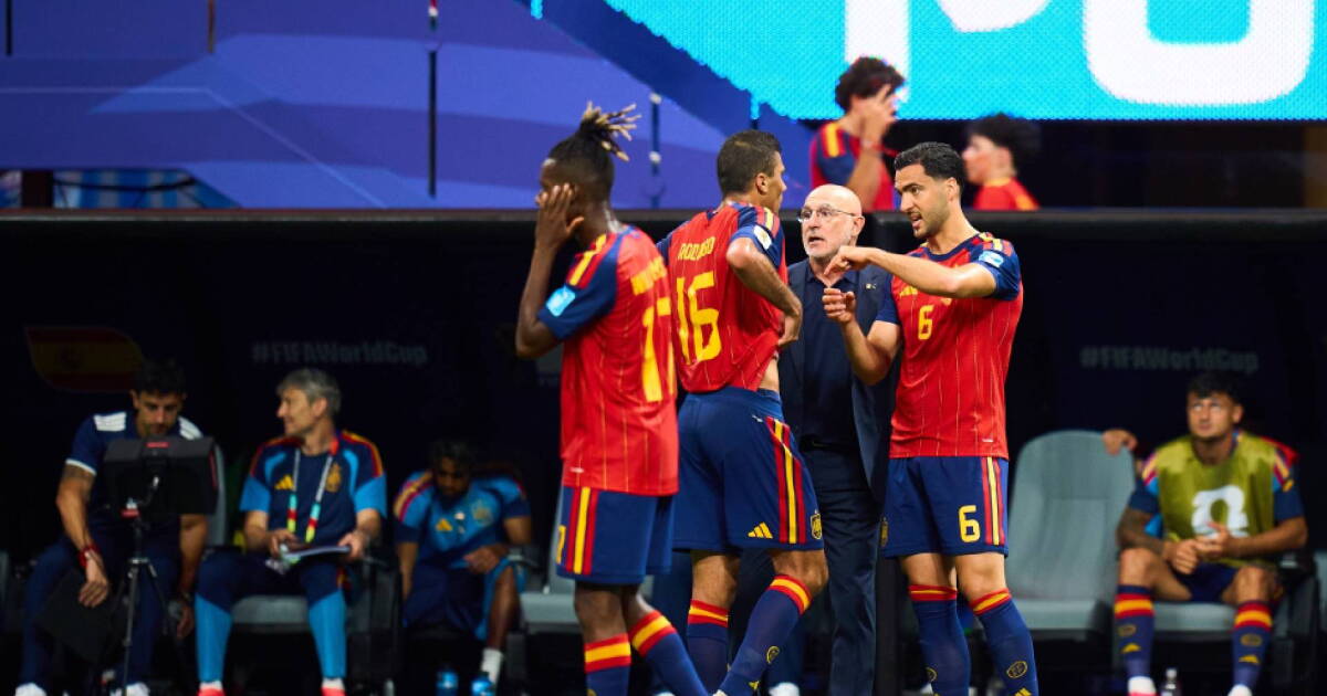 Uruguay se juega la permanencia en el Mundial 2026 frente a España