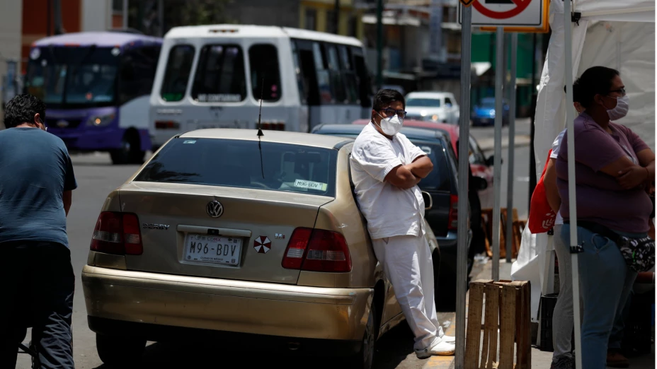 Enfermero en descanso.jpg