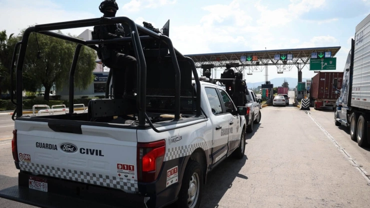 Patrulla de la Guardia Civil de Michoacán.