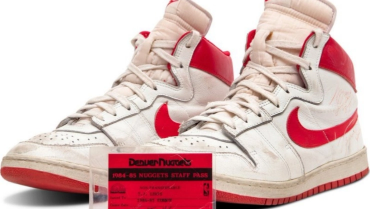 tenis-michael-jordan-un-millon-dolares