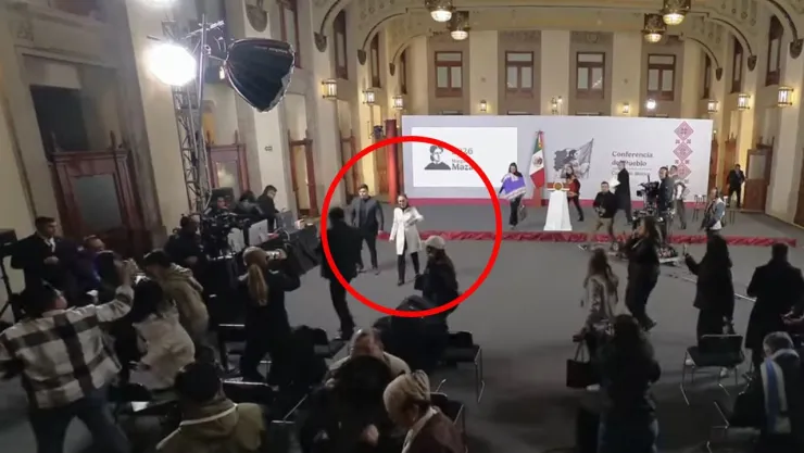Así abandonó la presidenta Claudia Sheinbaum la conferencia mañanera (VIDEO)