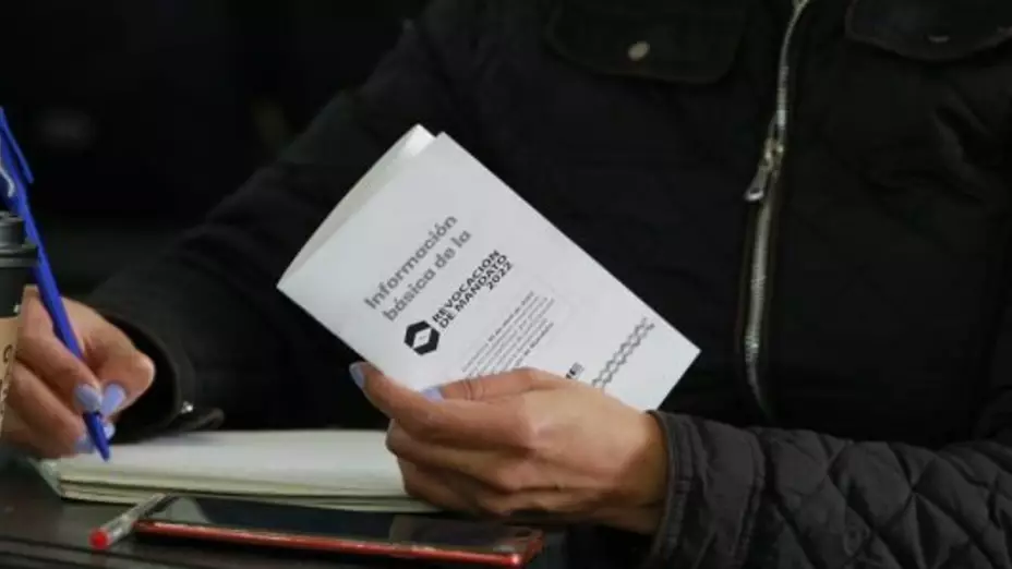 revocación de mandato INE promover