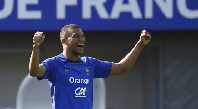 Mbappé con la selección de Francia