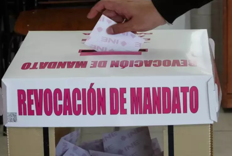 votación revocación de mandato