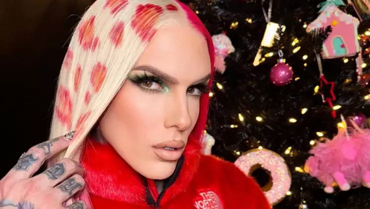 Jeffree Star expone a élite de Hollywood; desaparecieron a Britney y Kanye