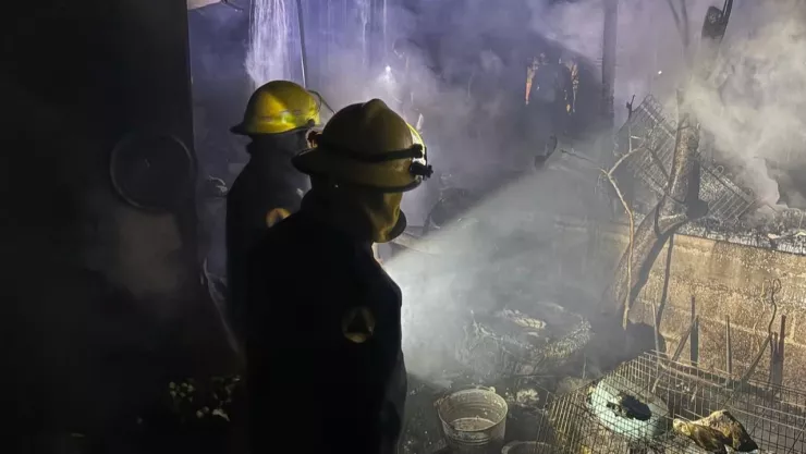 Abuelita sufrió incendio en su vivienda en Tlaola, Puebla hoy; reportan daños severos