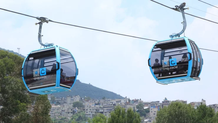 Desalojan a personas en Cablebús por falla eléctrica