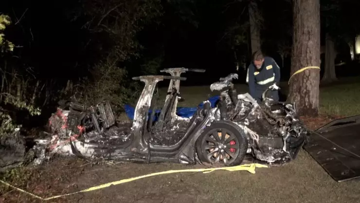 tesla accidente texas .jpg