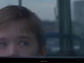 Escena de la película ‘El Sexto Sentido’ (Sixth Sense) con Halley Jeol Osment y Bruce Willis por Azteca 7.