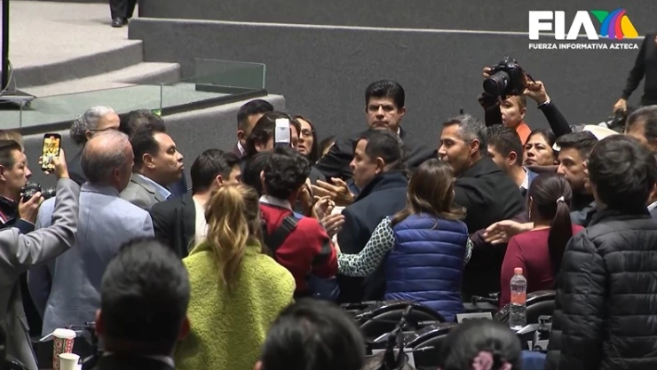 Confrontaciones por el presupuesto 2025.