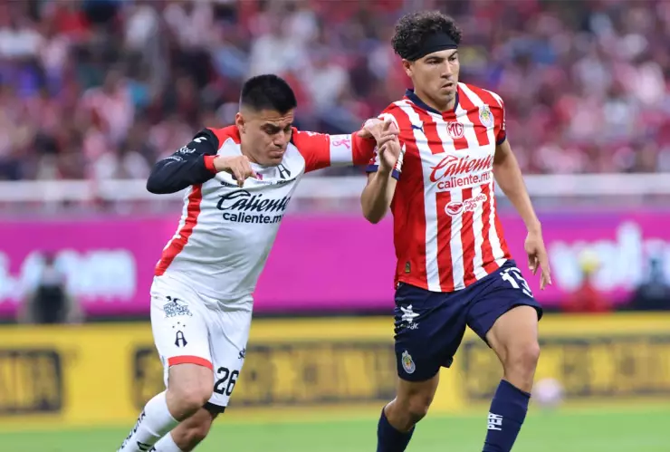 Chivas y Atlas llevan su rivalidad a Estados Unidos.jpg