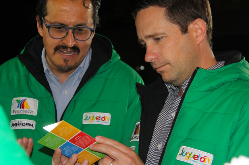 ¡Gran inauguración del Contenedor Juguetón!