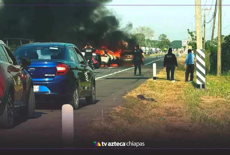 ¿Qué ocurre en la carretera Cárdenas- Villahermosa? Reportan incendio de varios vehículos
