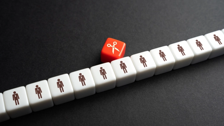 California propone recortar 10,000 empleos estatales vacantes.jpg