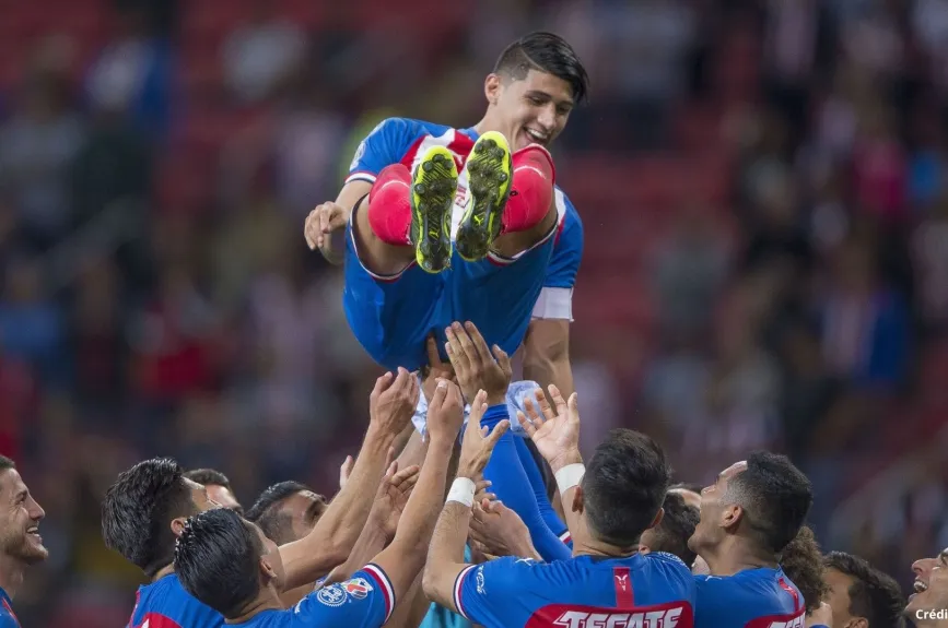 2 jugadores mexicanos lideres de goleo liga mx alan pulido.jpg