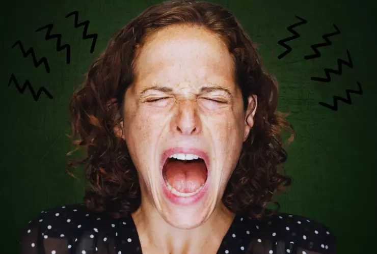 Estrés puede afectar la salud bucal de las personas.