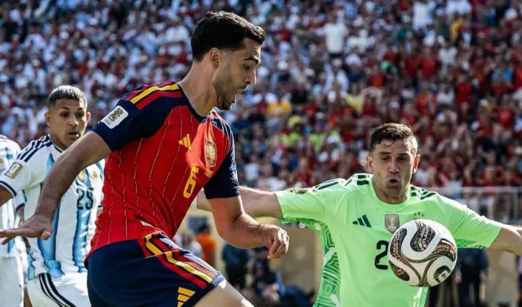 Anularon goles de España Argentina