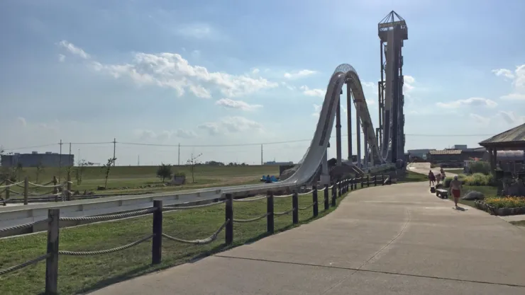 El tobogán que construyó el parque acuático de Missouri.