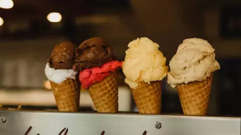 ¿Cuál te gusta más_ Esta es la diferencia entre helado, gelato, nieve y sorbete.jpg