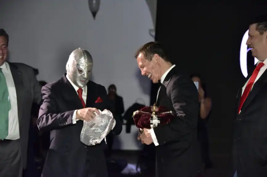 cumpleaños sesenta julio cesar chavez