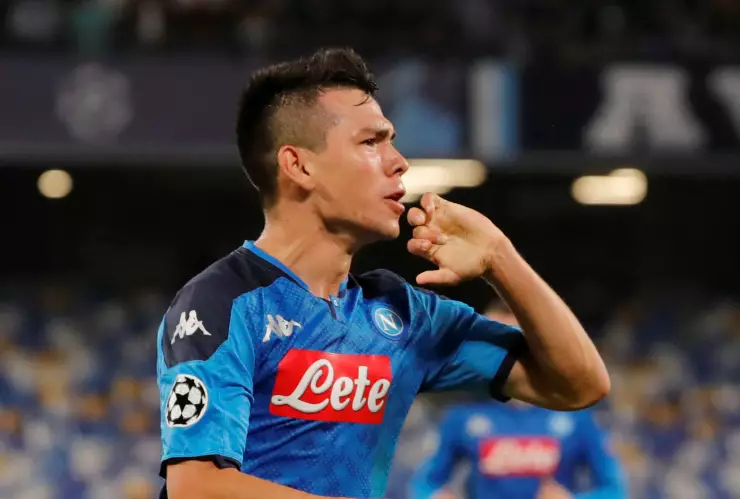 Hirving “Chucky” Lozano celebra la anotación de un gol en contra de Salzburgo en la Champions League. Imagen: Reuters