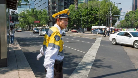 policía de tránsito en CDMX.jpg