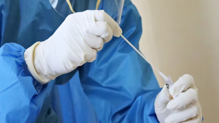 Nueva alerta COVID: Variante ‘Cigarra’ con hasta 70 mutaciones