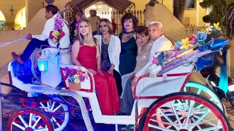 Pareja de abuelitos celebra boda de diamantes, en Yucatán